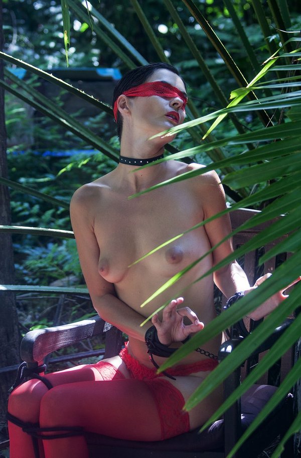 Аника, 19 лет, 1 размер груди